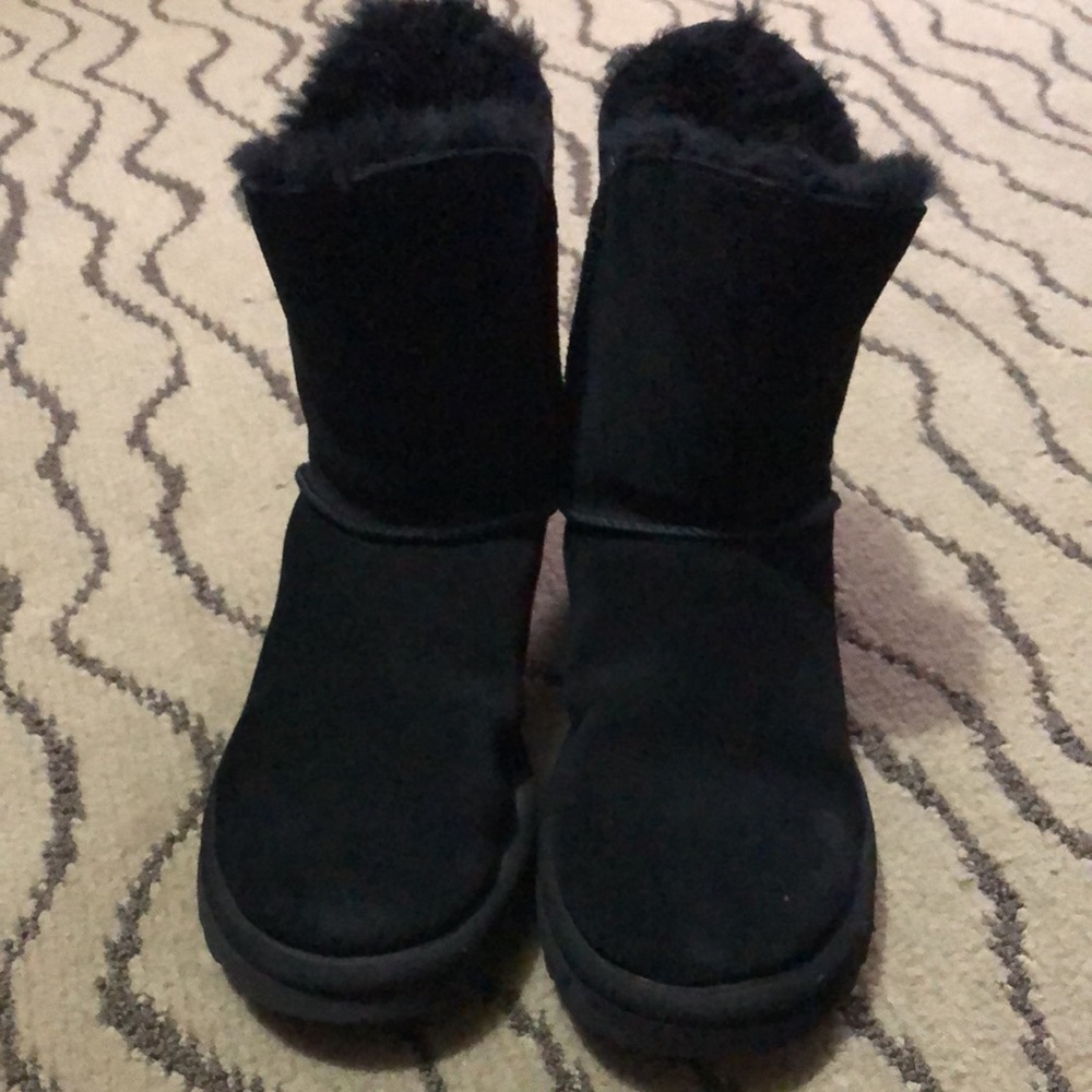 Ugg Boot - image 1